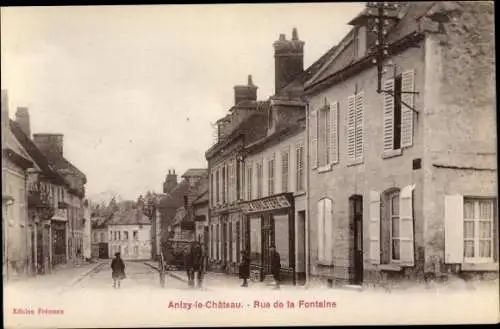 Ak Anizy le Château Aisne, Rue de la Fontaine