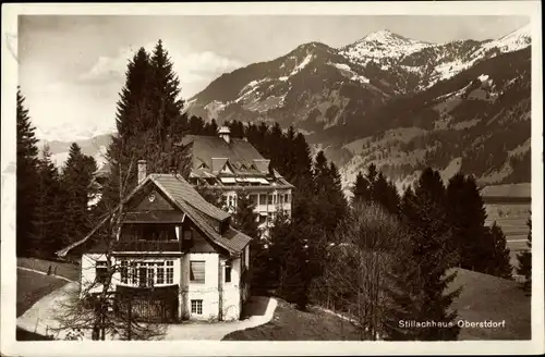 Ak Oberstdorf im Oberallgäu, Kuranstalt Stillachhaus, Berge, Wald