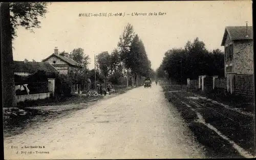 Ak Marles en Brie Seine et Marne, L'Avenue de la Gare