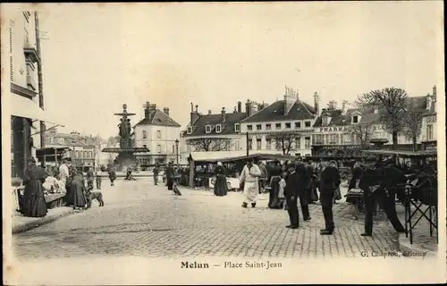 Ak Melun Seine et Marne, Place Saint Jean, Pharmacie, Brunnen, Marktplatz