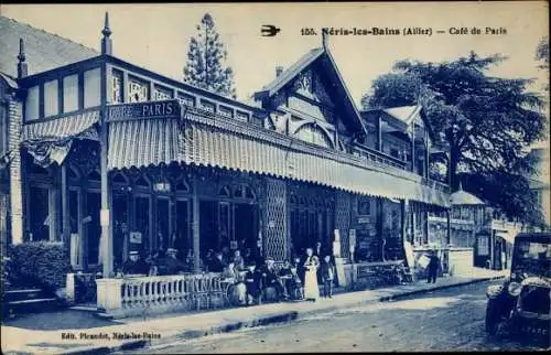 Ak Néris les Bains Allier, Cafe de Paris