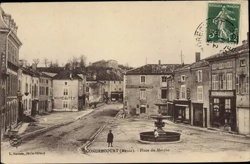 Ak Gondrecourt le Chateau Meuse, Place du Marche