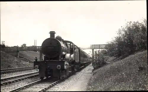 Foto Ak Britische Eisenbahn, Mill Hill London, HGT MT18