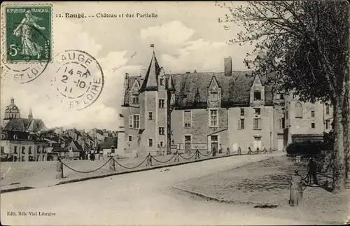 Ak Baugé Maine et Loire, Chateau et vue Partielle