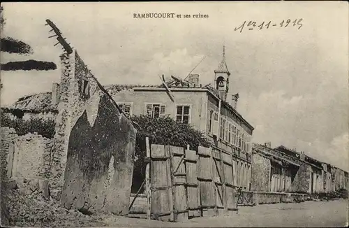 Ak Rambucourt Meuse, et ses ruines