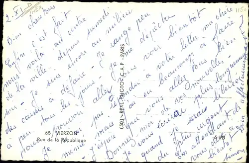 Ak Vierzon Cher, Rue de la Republique, Voiture