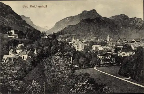 Ak Bad Reichenhall in Oberbayern, Panoramaansicht von Ortschaft, Alpen
