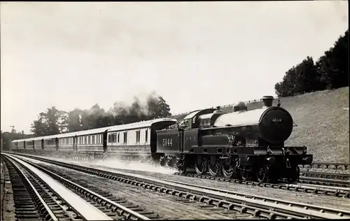 Ak Britische Eisenbahn, Dampflokomotive 5944, LMS