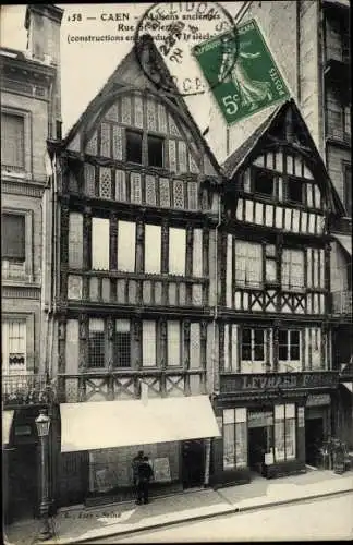 Ak Caen Calvados, Vieilles Maisons Rue Saint Pierre