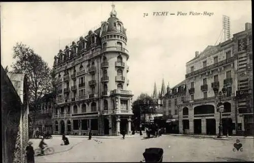 Ak Vichy Allier, Place Victor Hugo