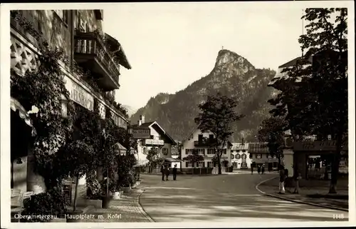 Ak Oberammergau Bayern, Hauptplatz m. Kofel
