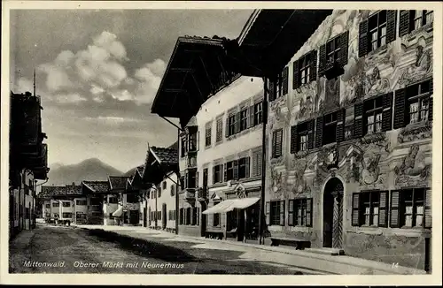 Ak Mittenwald in Oberbayern, Gröblalm, Oberer Markt mit Neunerhaus