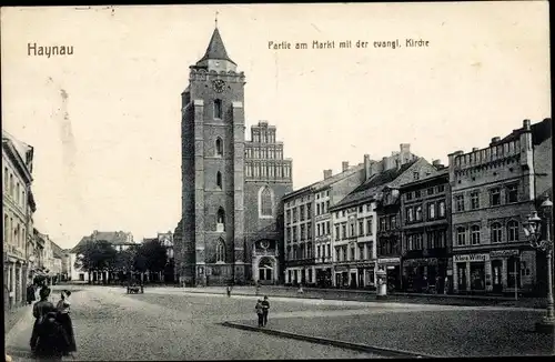 Ak Chojnów Haynau Schlesien, Partie am Markt mit der evangelischen Kirche