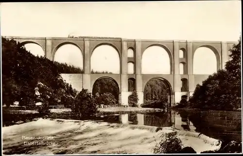 Foto Ak Jocketa Pöhl Vogtland, Brückenpartie, Elstertalbrücke