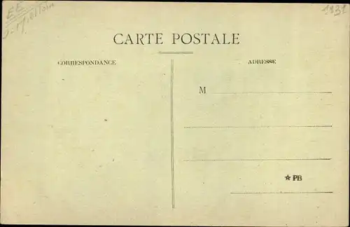 Ak Chalonnes Maine et Loire, Place du Champ de Foire, Hotel de Ville, Kutsche