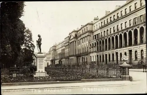 Ak Cheltenham South West England, The Promenade