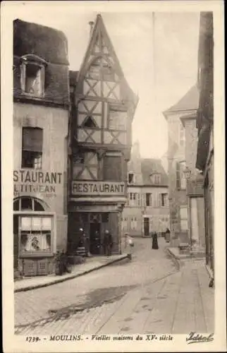 Ak Moulins Allier, Vieilles maison du XV siecle