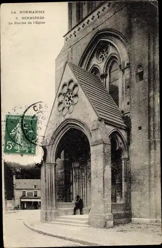 Ak Bernieres sur Mer Calvados, Le Porche de l'Eglise