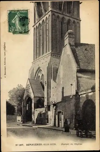 Ak Bernieres sur Mer Calvados, Portail de l'Eglise