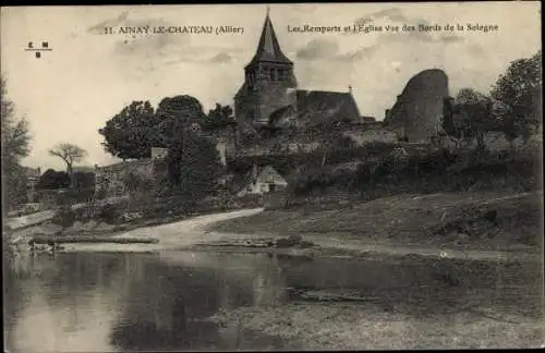 Ak Ainay le Château Allier, les remparts et l'eglise vue des Bords de la Sologne