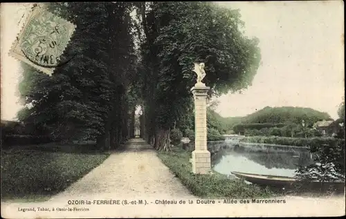 Ak Ozoir la Ferrière Seine et Marne, Chateau de la Doutre, Allee des Marronniers