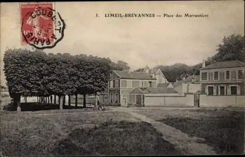 Ak Limeil Brevannes Val de Marne, Place des Marronniers