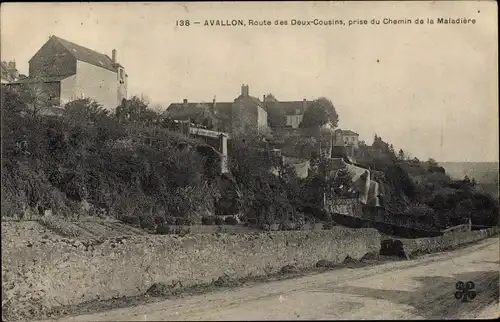 Ak Avallon Yonne, Route des Deux-Cousins