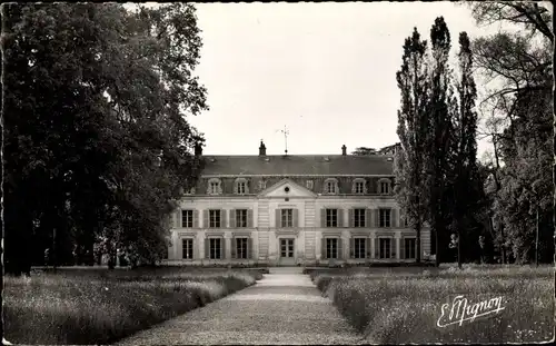 Ak Beauvoir Seine et Marne, Le Chateau