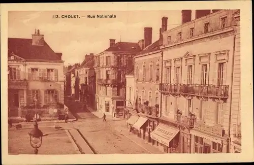 Ak Cholet Maine et Loire, Rue Nationale, Dressoir