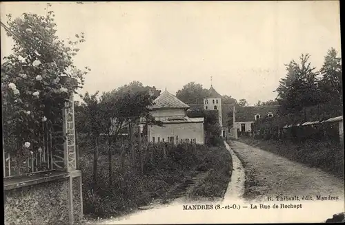 Ak Mandres Val de Marne, La Rue de Rochopt