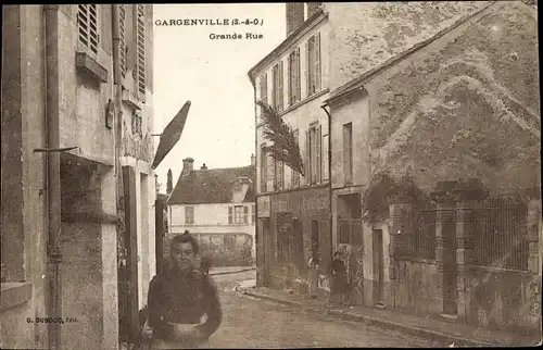 Ak Gargenville Yvelines, Grande Rue