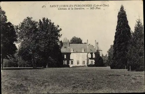 Ak Saint-Lubin-en-Vergonnois Loir et Cher, Chateau de la Sourdiere