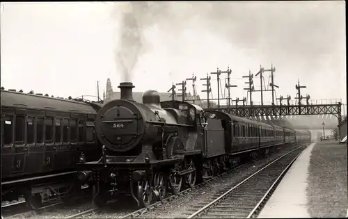 Ak Britische Eisenbahn, Lokomotive Nr. 564