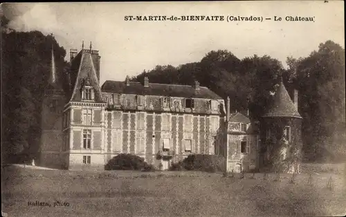 Ak Saint Martin de Bienfaite la Cressonnière Calvados, Le Chateau