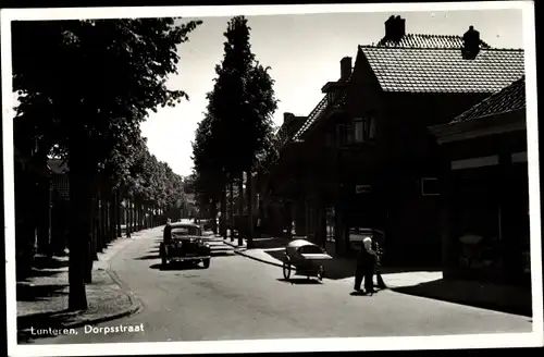 Ak Lunteren Ede Gelderland, Dorpsstraat, Autos