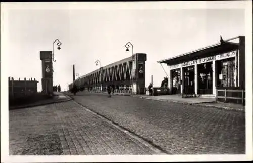 Ak Le Blanc Mesnil Seine Saint Denis, Pont de Chemin de Fer, par Drancy