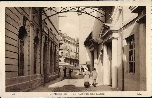 Ak Plombières les Bains Lothringen Vosges, Le Passage des Bains