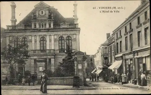 Ak La Salle de Vihiers Maine et Loire, L'Hotel de Ville