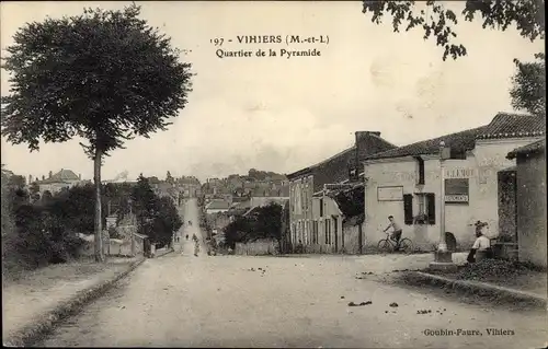 Ak La Salle de Vihiers Maine et Loire, Quartier de la Pyramide