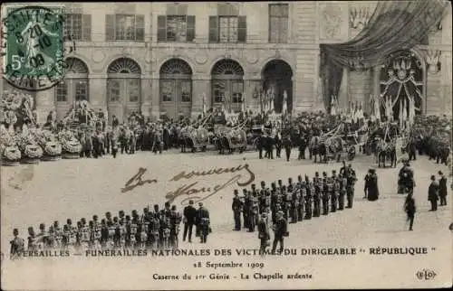 Ak Versailles Yvelines, Funerailles des Victimes du Dirigeable Republique 1909