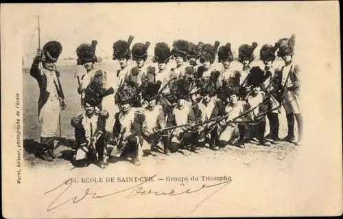 Ak Saint Cyr l'École Yvelines, Groupe du Triomphe