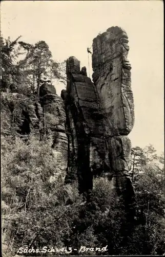 Ak Kletterer am Brand Felsen, Sächsische Schweiz