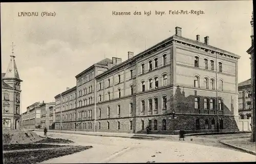 Ak Landau in der Pfalz, Kaserne des kgl. bayr. Feldartillerie Regiments