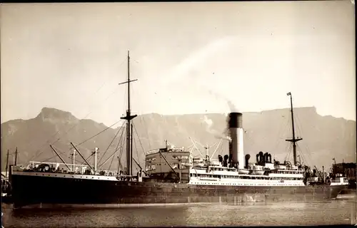 Foto Ak Steamer Ulysses, Dampfschiff, Blue Funnel Line