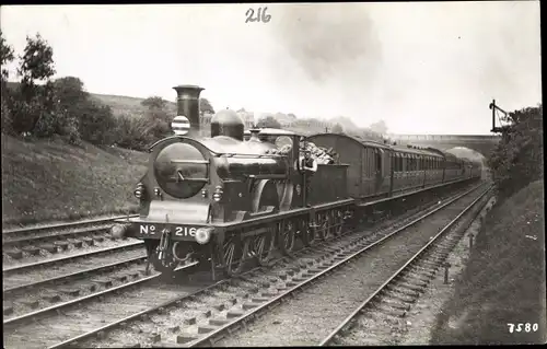 Ak Britische Eisenbahn, Dampflok, Tender 216