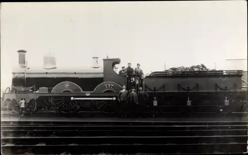 Foto Ak Britische Eisenbahn, Dampflok, Tender 587