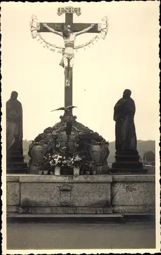 Ak Praha Prag Tschechien, Jesuskreuz