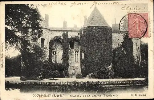 Ak Courpalay Seine et Marne, Chateau de la Grange, Facade est