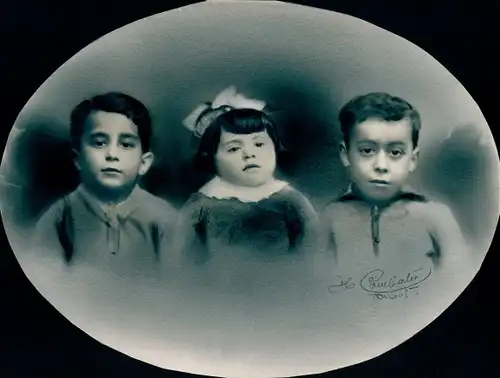Foto Combalie, Henri, Toulouse, Portraitfotografie, drei Geschwister