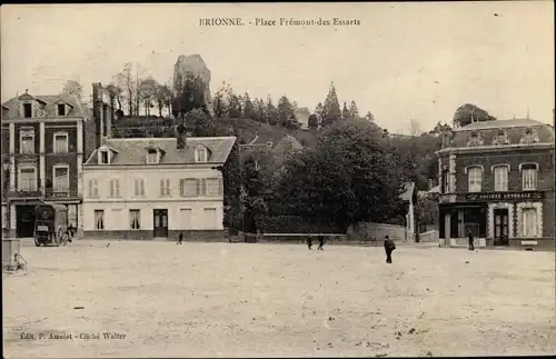 Ak Brionne Eure, Place Fremont des Essarts